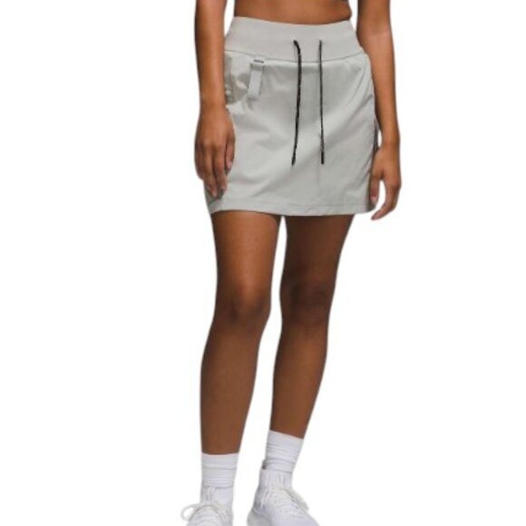 Lululemon Multi-Pocket Cargo High-Rise Outdoor Hiking Skirt Skort in Seal Grey - Picture 1 of 10